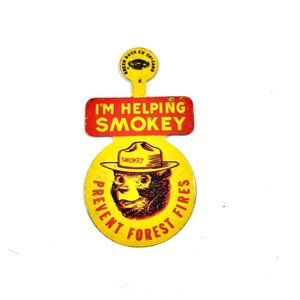 Vintage Smokey Bear Fold Over Pin Button Prevent Forest Fires Green Bucks Co chi